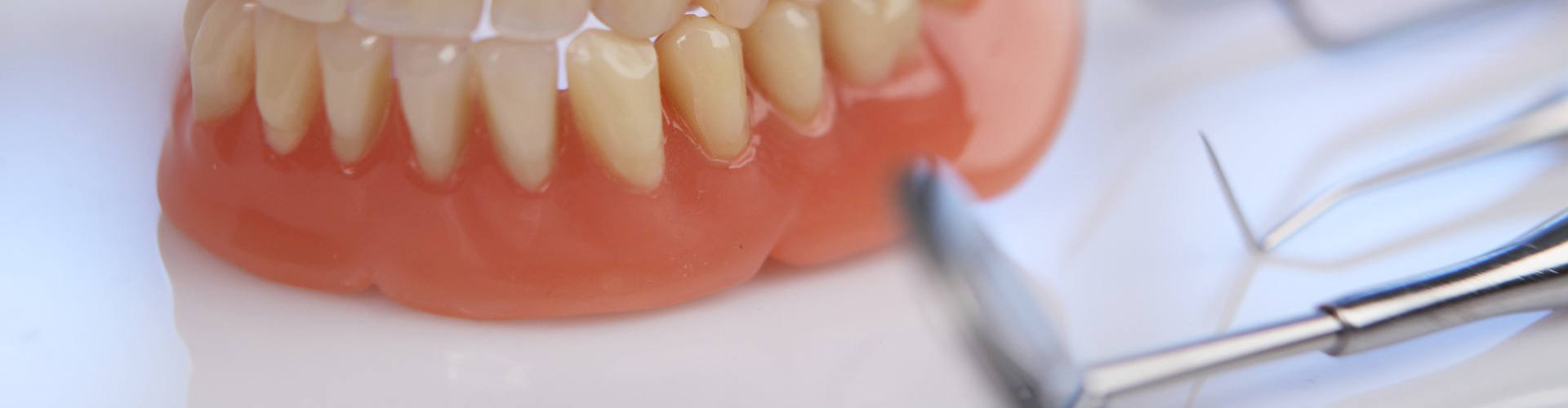 Вестибулопластика в стоматологии: показания к операции.