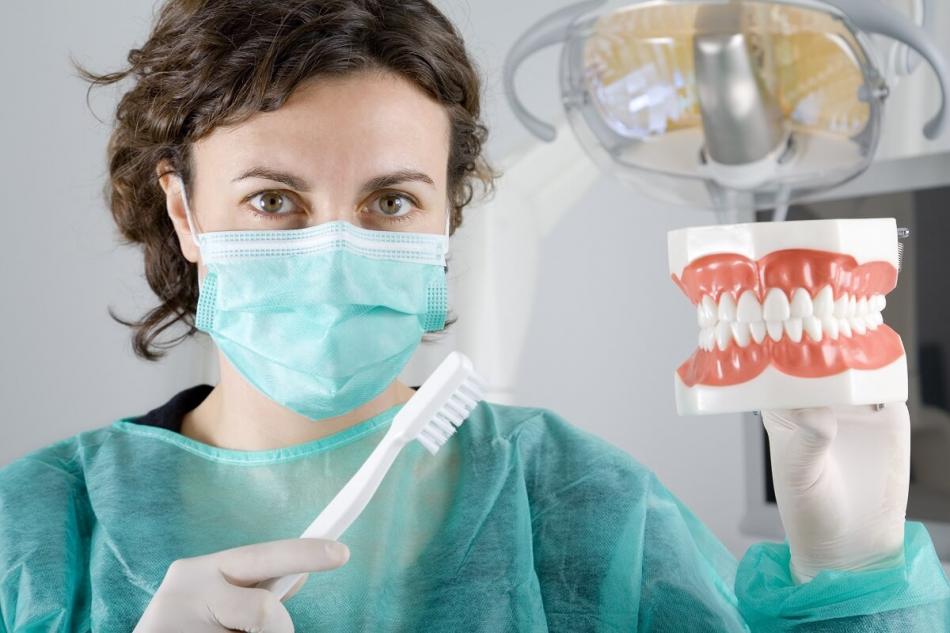 Что делает врач стоматологический гигиенист?