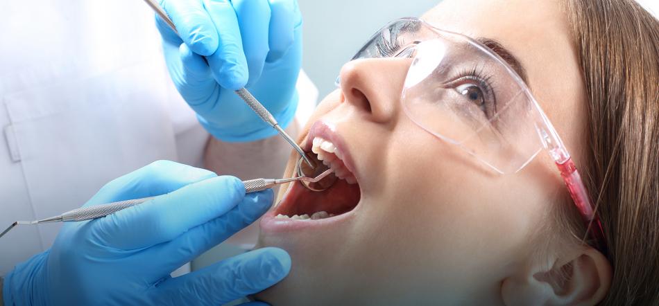 Сколько стоит внутриканальное отбеливание зубов?