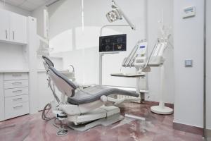 Фотография American Russian Dental Center 3