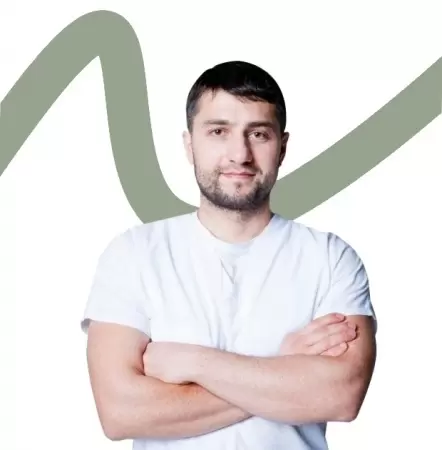 Омаров Руслан Аманулаевич