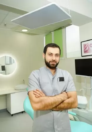 Ахадов Эльман Ризванович